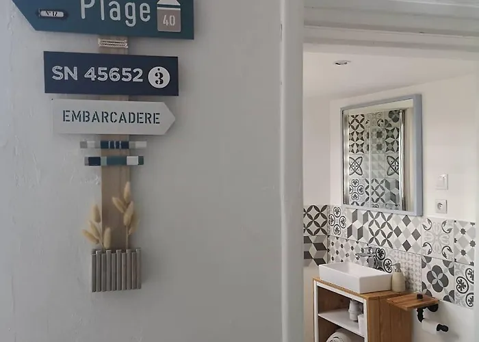 Affaire De Famille Couette-café