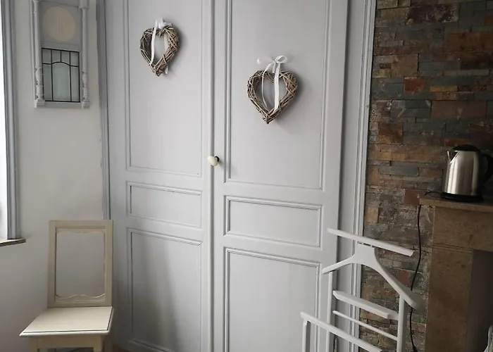 Affaire De Famille Couette-café