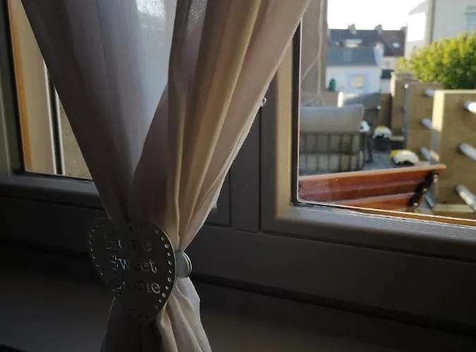 Affaire De Famille Couette-café